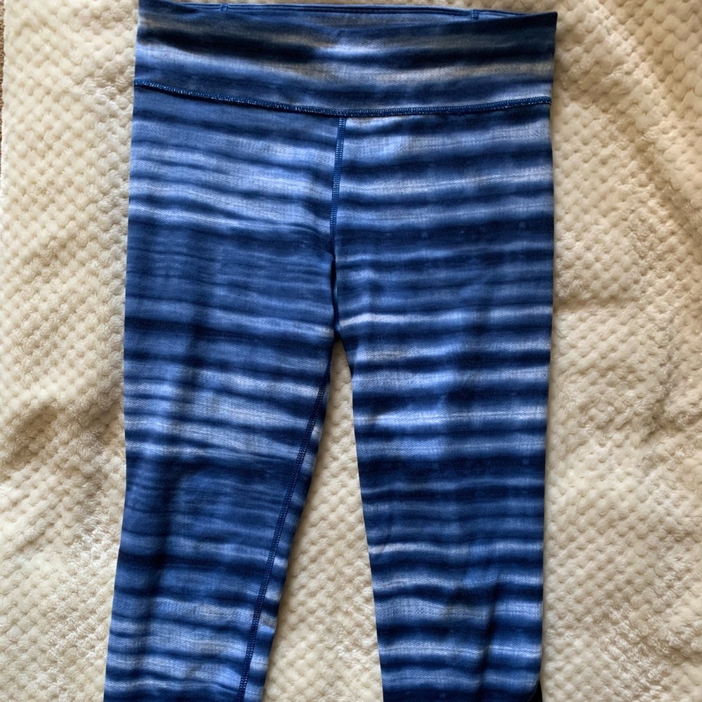 Under Armour workout Capri pants